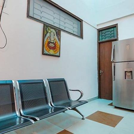 Hotel Fabexpress Ap International Noida Exterior foto